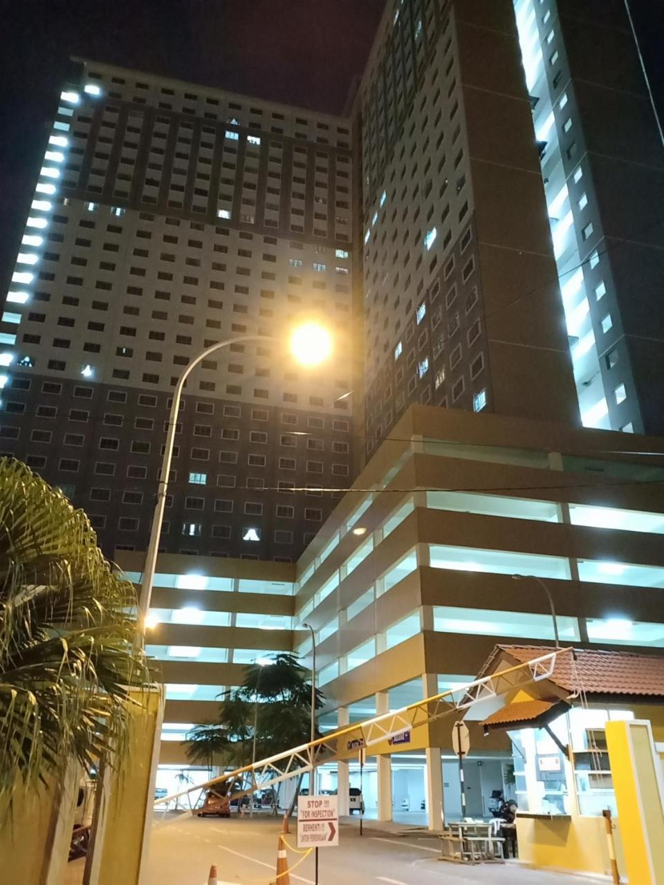 Apartament Casa Inderaloka Pantai Batu Buruk Kuala Terengganu Zewnętrze zdjęcie